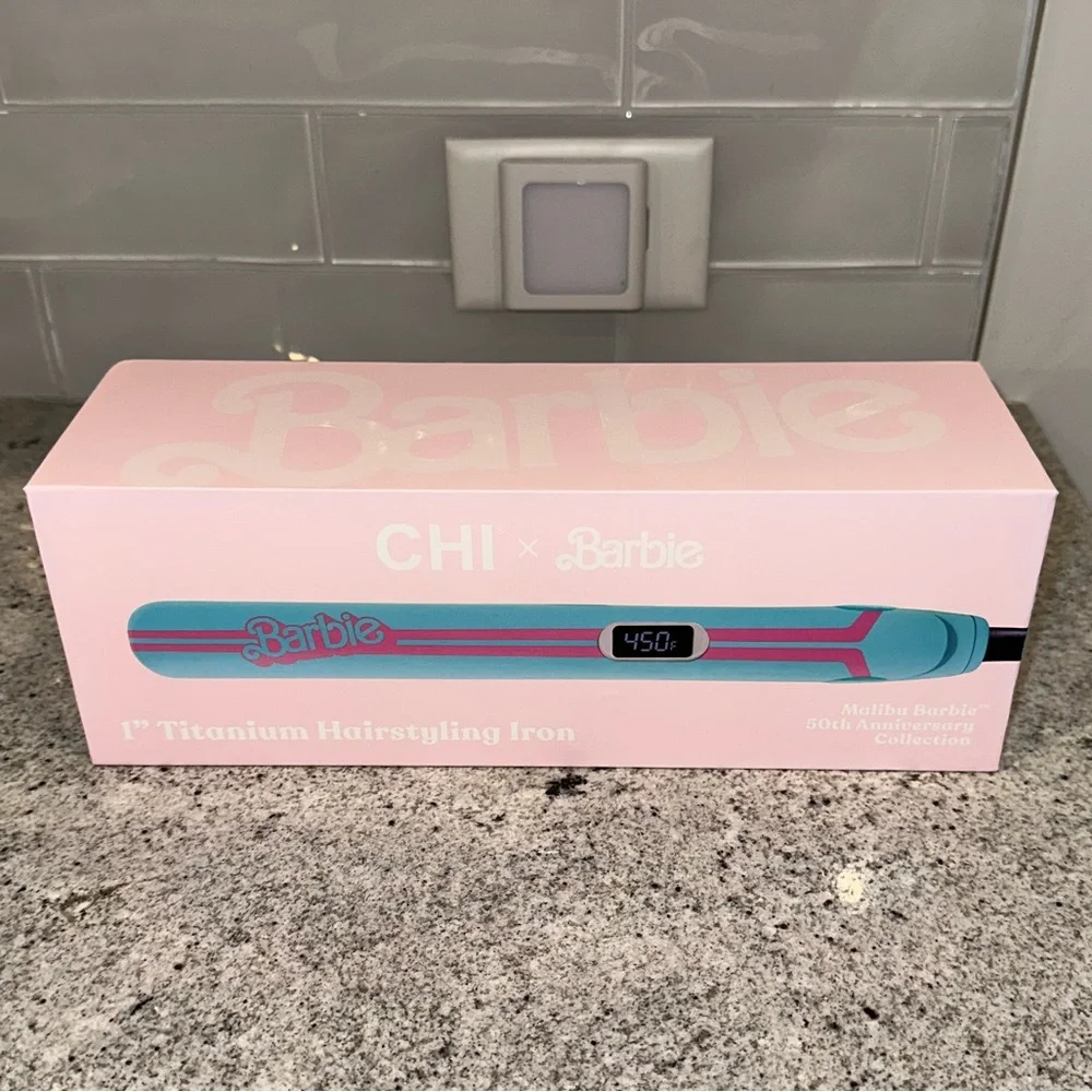 ✨NIB✨ CHI x Barbie 1” Titanium Flat Iron Limited Edition 50th Anniversary Malibu - Picture 3 of 7